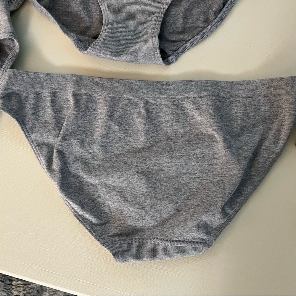 Victoria’s Secret bikini panties bundle - Picture 5 of 9